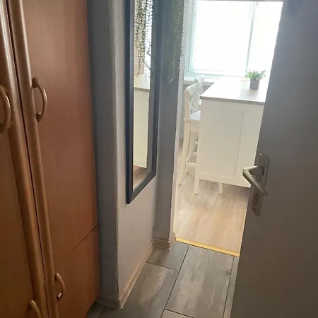 Tiny Studio Pyskowice With Parking Zewnętrze zdjęcie